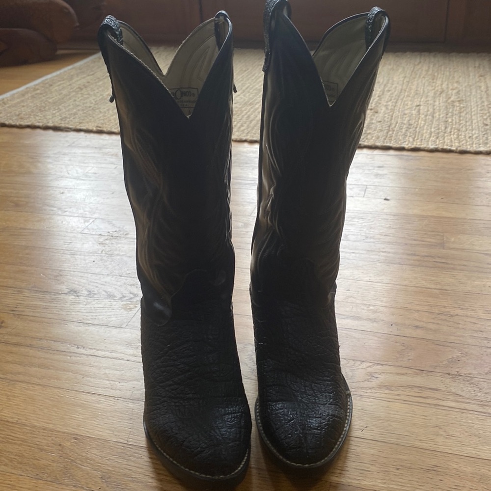 Bronco Men’s Black C&W boots sz 8 1/2 ee. just $49 exc condition